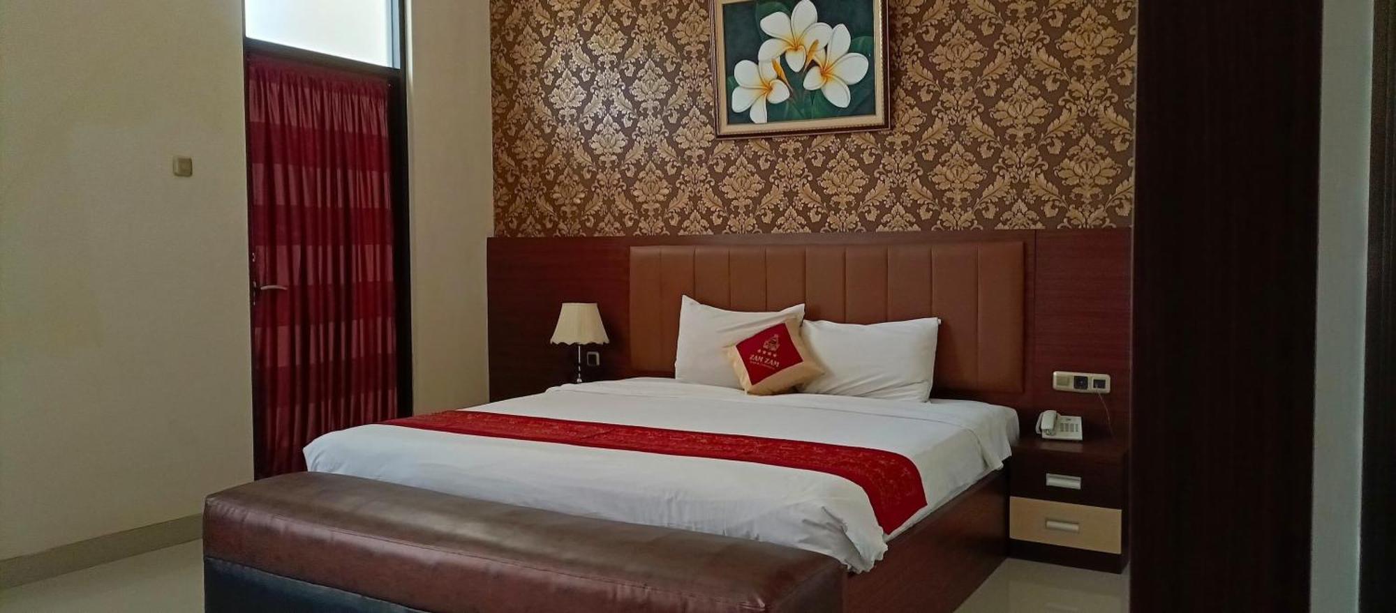 Zamzam Hotel And Resort Batu  Buitenkant foto