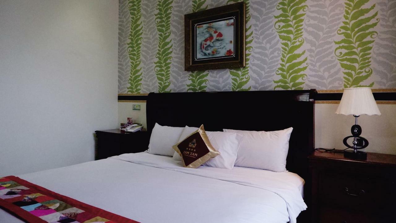 Zamzam Hotel And Resort Batu  Buitenkant foto